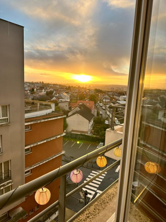 Cosy Appartement With Free Parking A Paris Вилжуиф Екстериор снимка